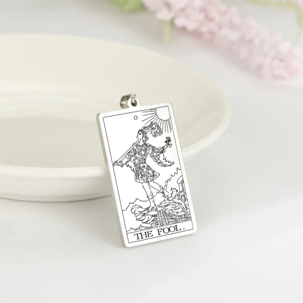 kf-S66ae8b12149d4595a8c70cbf0fe37c408 Dawapara-colgantes de Tarot de acero inoxidable para collar, llavero, cartas de Tarot, dijes para fabricación de joyas, accesorios de amuleto Vintage